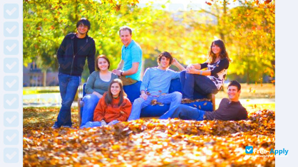 Waynesburg University photo #4
