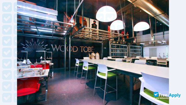 Woodbury University photo #16