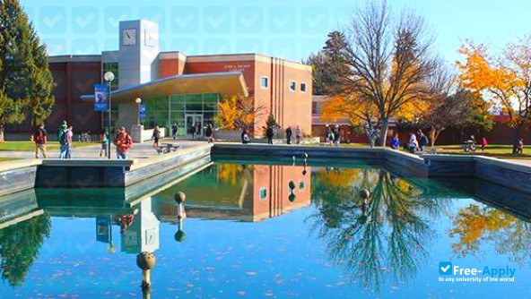 Wenatchee Valley College photo #5