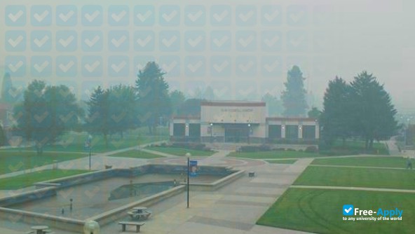 Wenatchee Valley College photo #9