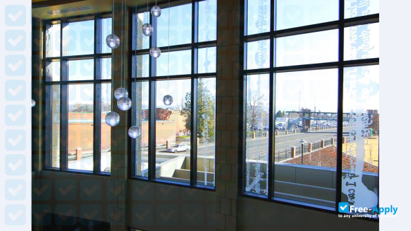 Yakima Valley Community College photo #8