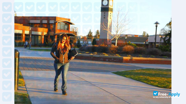 Yakima Valley Community College photo #10