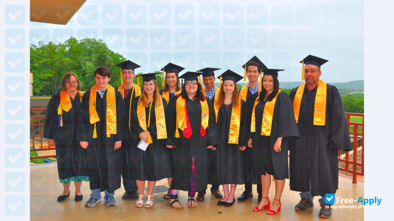 University of Wisconsin College Baraboo Sauk County photo #16