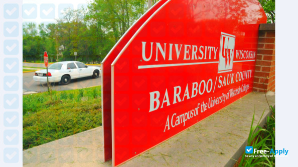 University of Wisconsin College Baraboo Sauk County photo #11