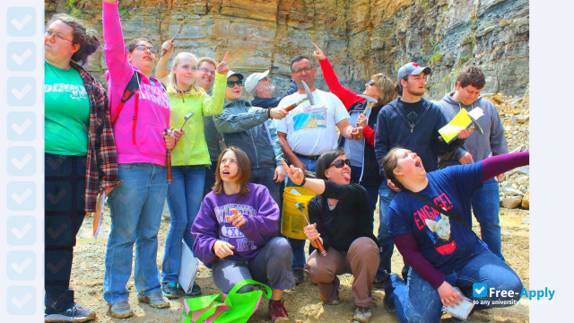 University of Wisconsin College Baraboo Sauk County photo #12
