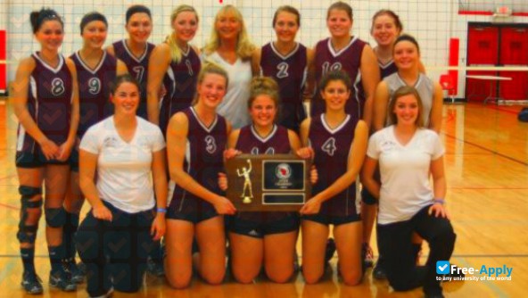Foto de la University of Wisconsin College Barron County #11