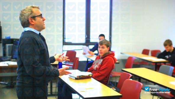 University of Wisconsin College Barron County photo #13