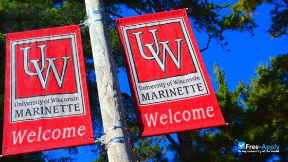 Photo de l’University of Wisconsin College Marinette #8