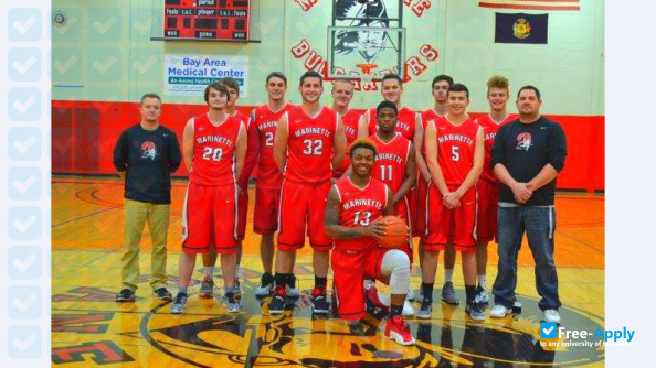 University of Wisconsin College Marinette photo #10