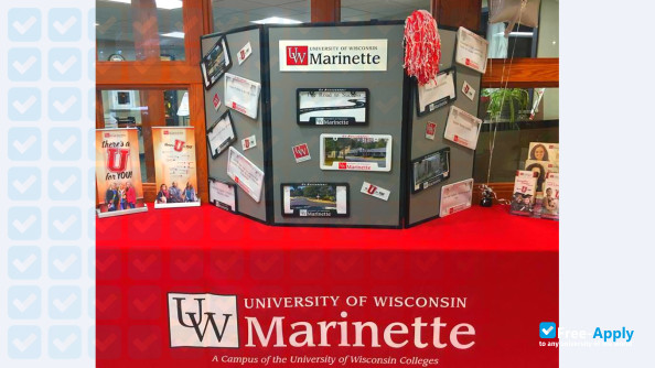 University of Wisconsin College Marinette photo #2