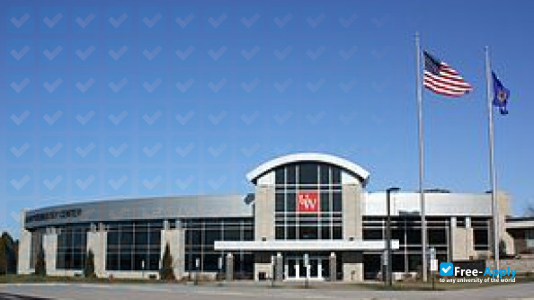 Photo de l’University of Wisconsin College Rock County #9