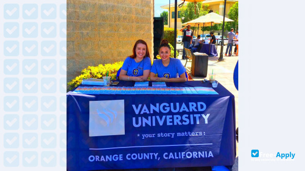 Photo de l’Vanguard University of Southern California #8