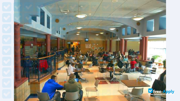 University of Wisconsin College Waukesha photo #9