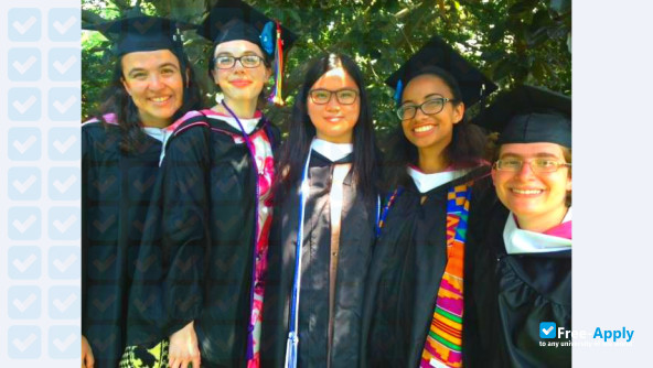Vassar College photo #6