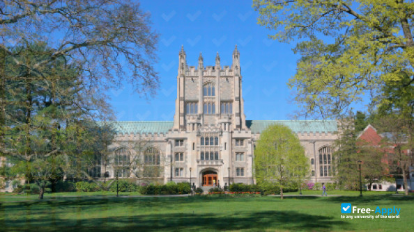 Vassar College photo #4