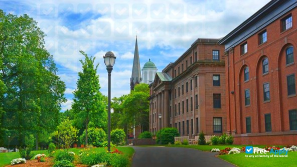 Wesleyan University photo #11