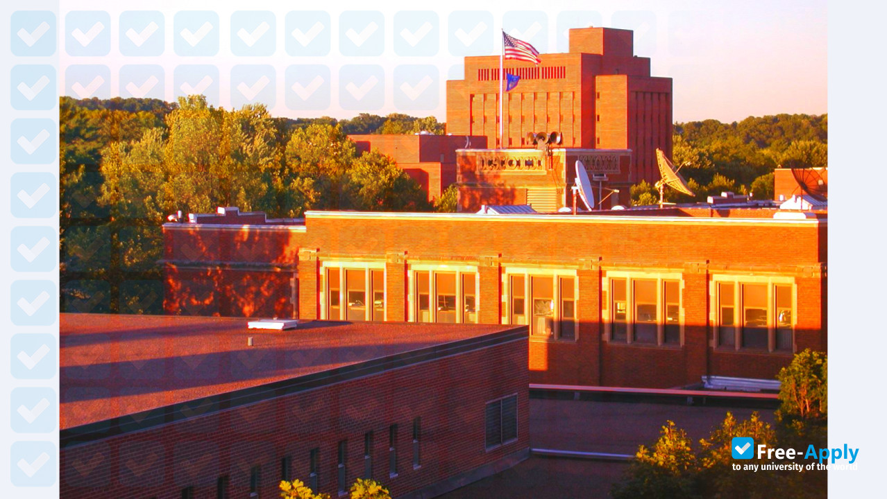 Photo de l’University of Wisconsin Eau Claire #10