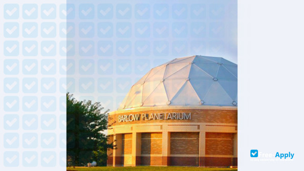 University of Wisconsin Fox Valley photo #4
