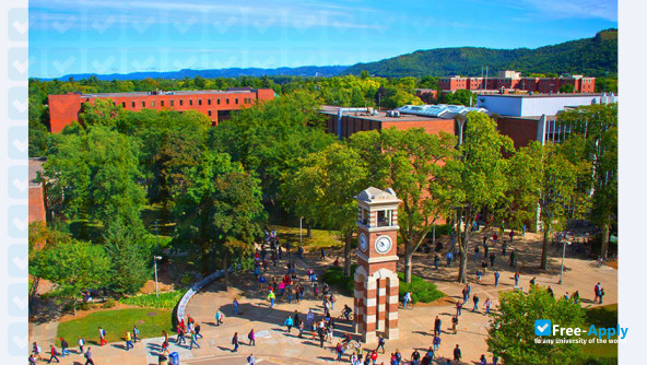 Photo de l’University of Wisconsin la Crosse #5