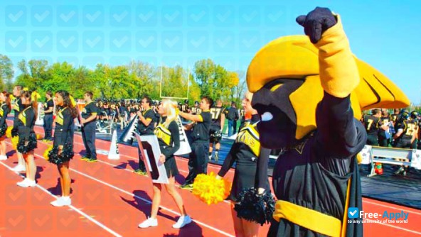 University of Wisconsin Oshkosh photo #9
