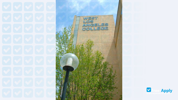 West Los Angeles College photo #4