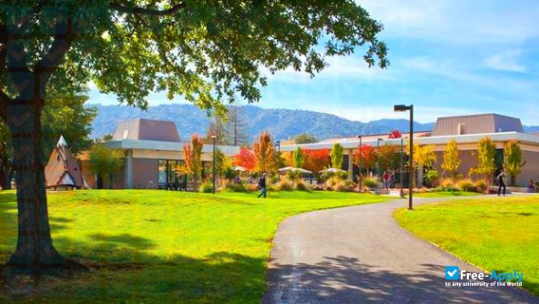 Foto de la West Valley College #11