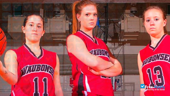 Waubonsee Community College photo #16