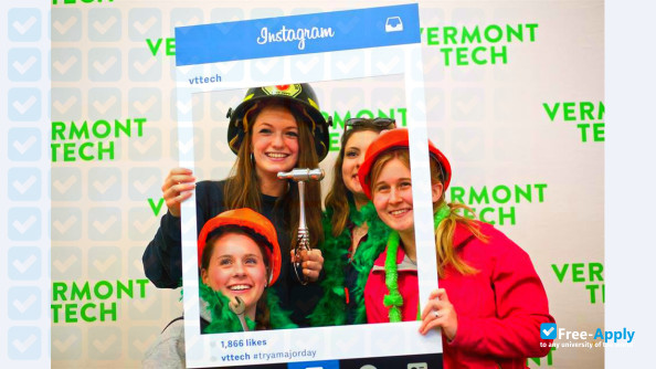 Foto de la Vermont Technical College #9