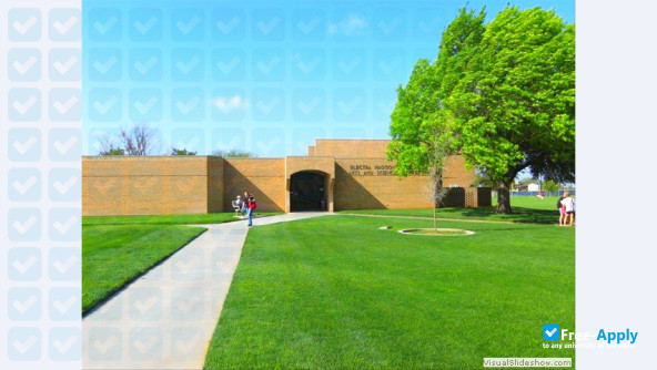 Photo de l’Vernon College #3