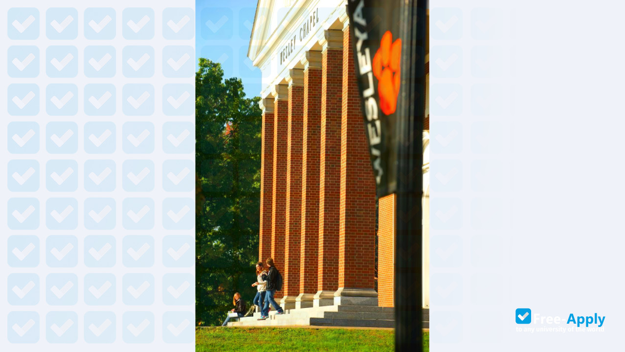 West Virginia Wesleyan College photo #13