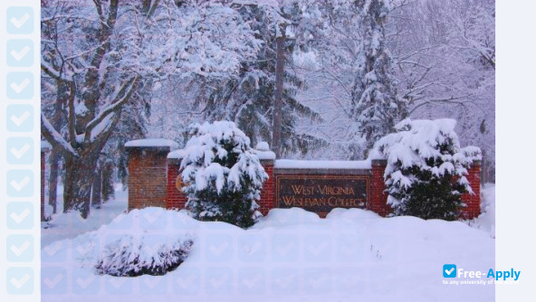 West Virginia Wesleyan College photo #4