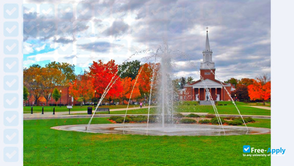 Foto de la West Virginia Wesleyan College #8