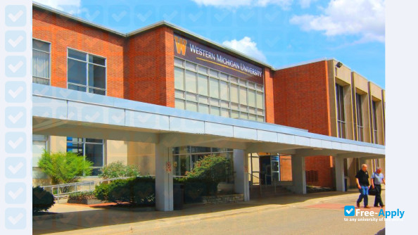 Foto de la Western Michigan University #7