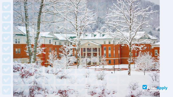 Western Carolina University photo #3