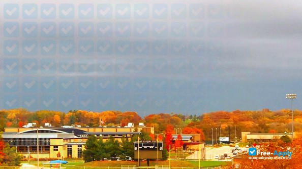 Western Illinois University photo #4