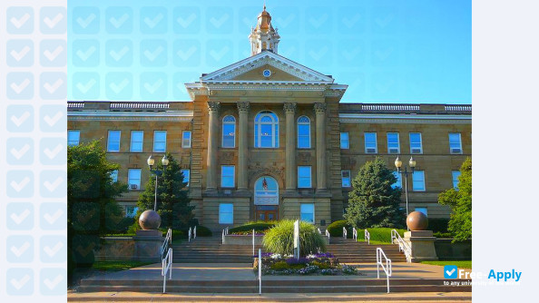 Western Illinois University photo #5