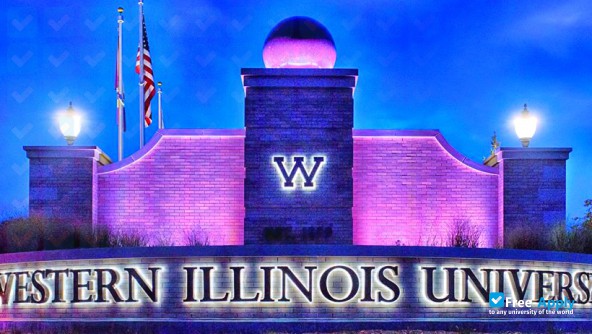 Western Illinois University photo #6