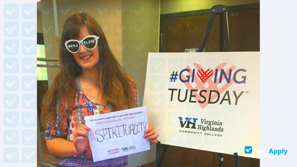 Foto de la Virginia Highlands Community College #5