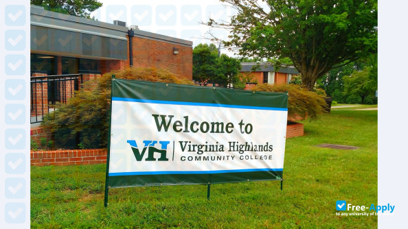 Foto de la Virginia Highlands Community College #8