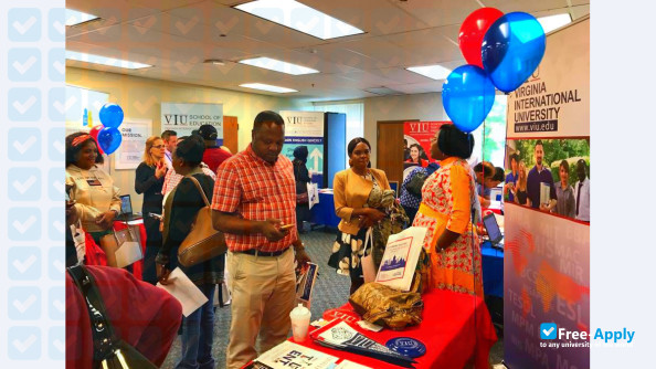 Photo de l’Virginia International University #5