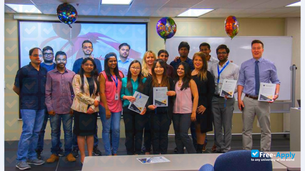 Photo de l’Virginia International University #3