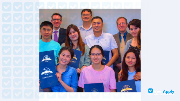 Photo de l’Virginia International University #10