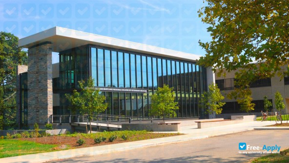 Virginia Maryland Regional College of Veterinary Medicine photo