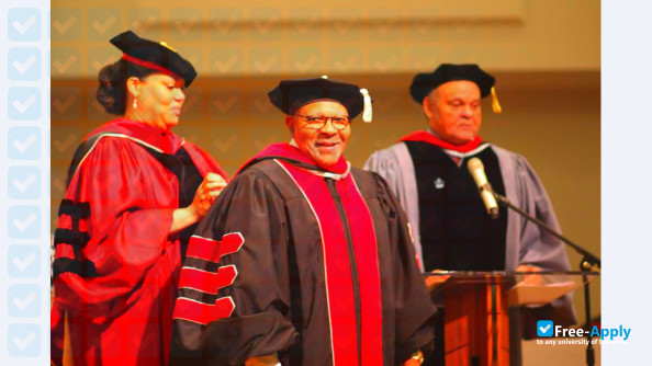 Virginia Union University photo #12