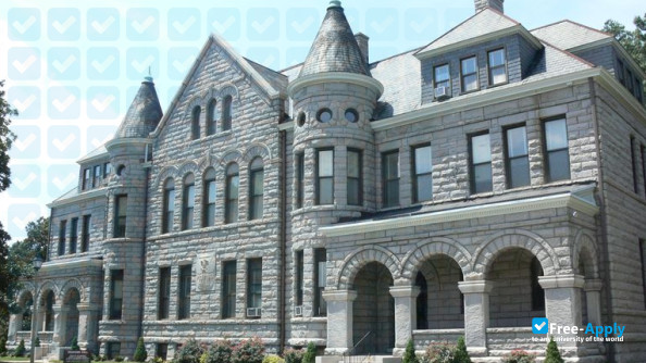 Virginia Union University photo #8