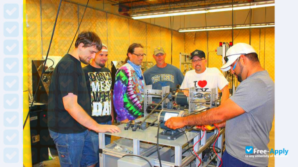 Photo de l’Virginia Western Community College #3
