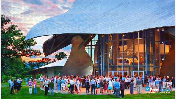 Bard College photo #1