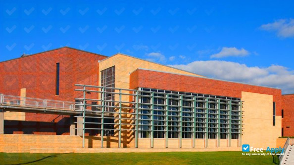 Foto de la Century College #3