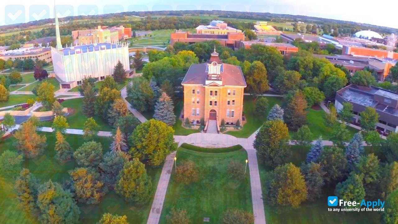 Gustavus Adolphus College photo #5