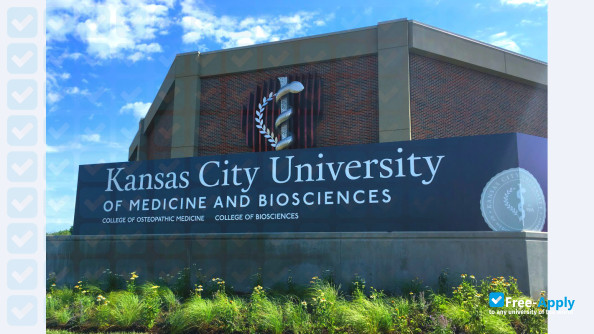 Foto de la Kansas City University of Medicine and Biosciences #5